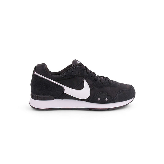 Sapatilha NIKE Venture Runner