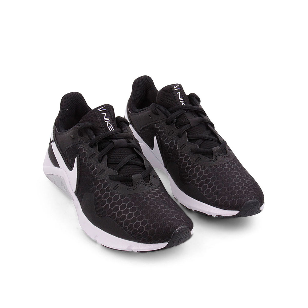 Sapatilha NIKE Legend Essential 2