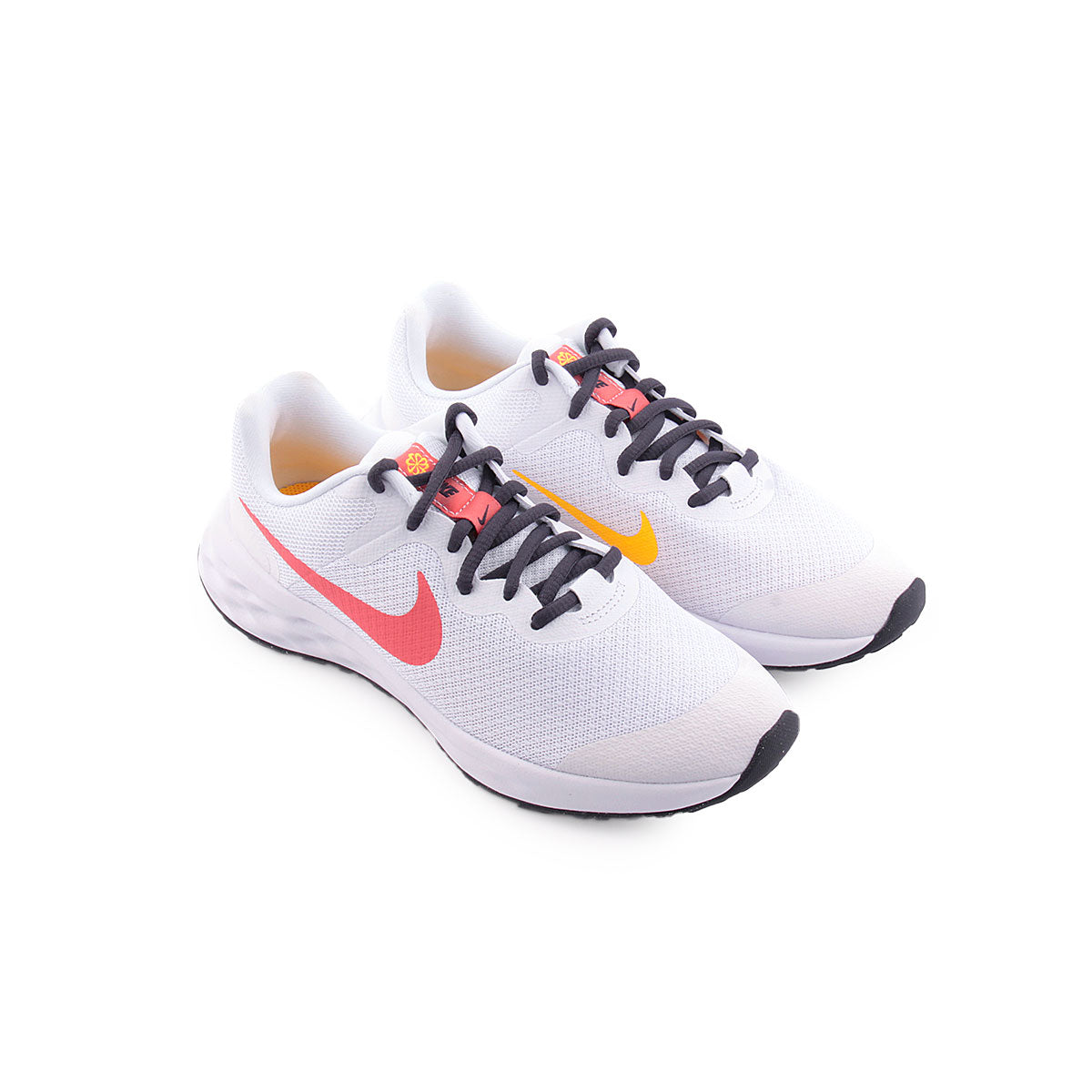 Sapatilha Nike Revolution 6