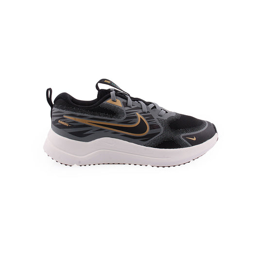 Sapatilha Nike Cosmic Runner