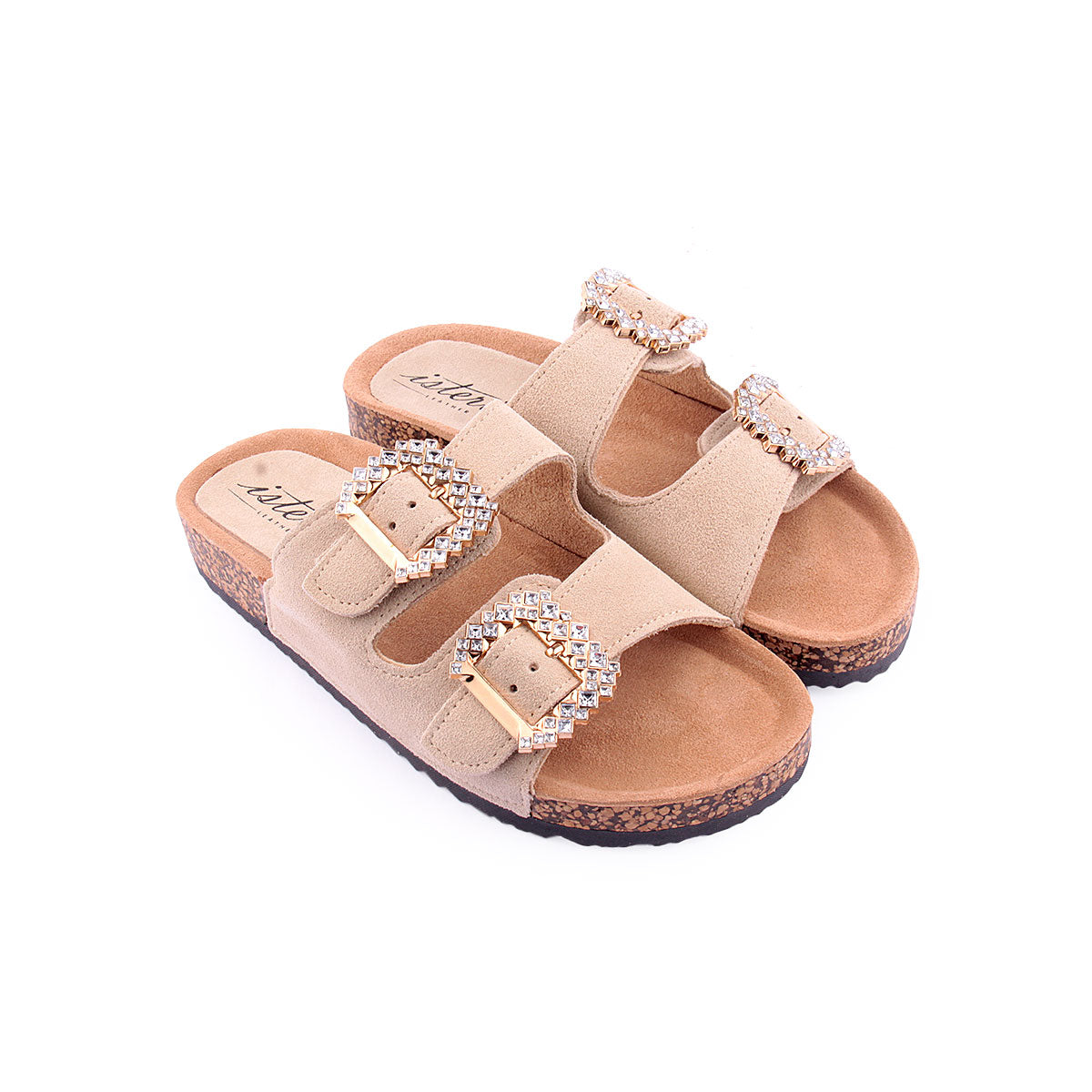 Chinelo ISTERIA