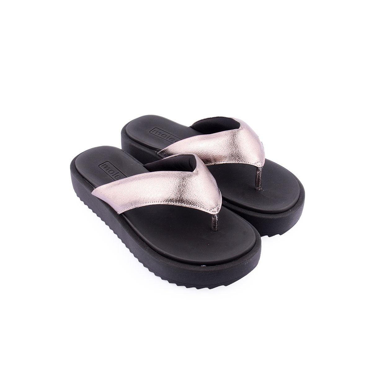 Chinelo MOLECA
