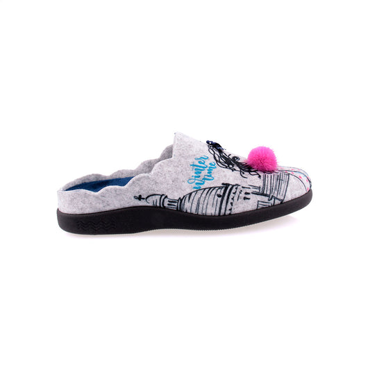 Chinelo JAVER