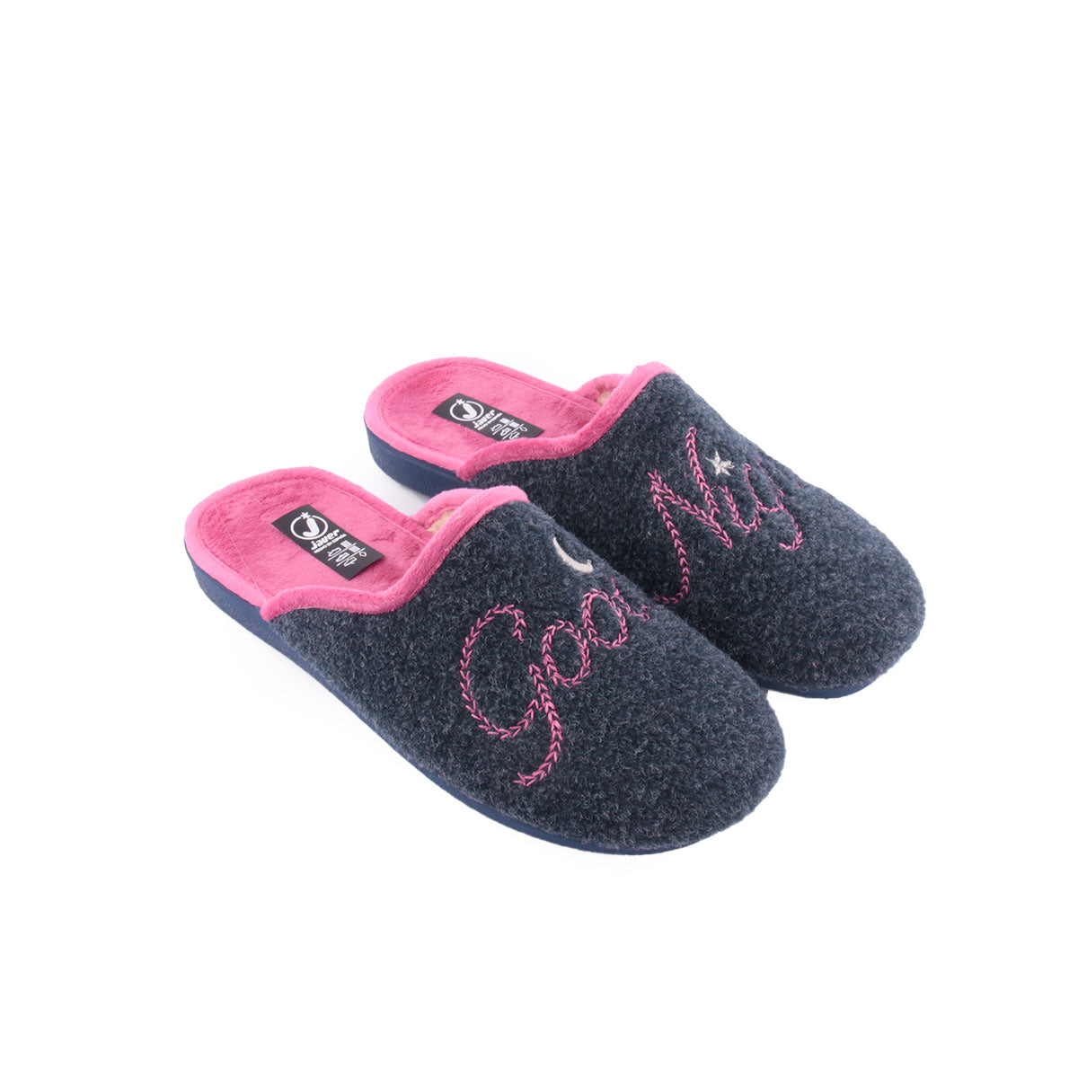 Chinelo JAVER