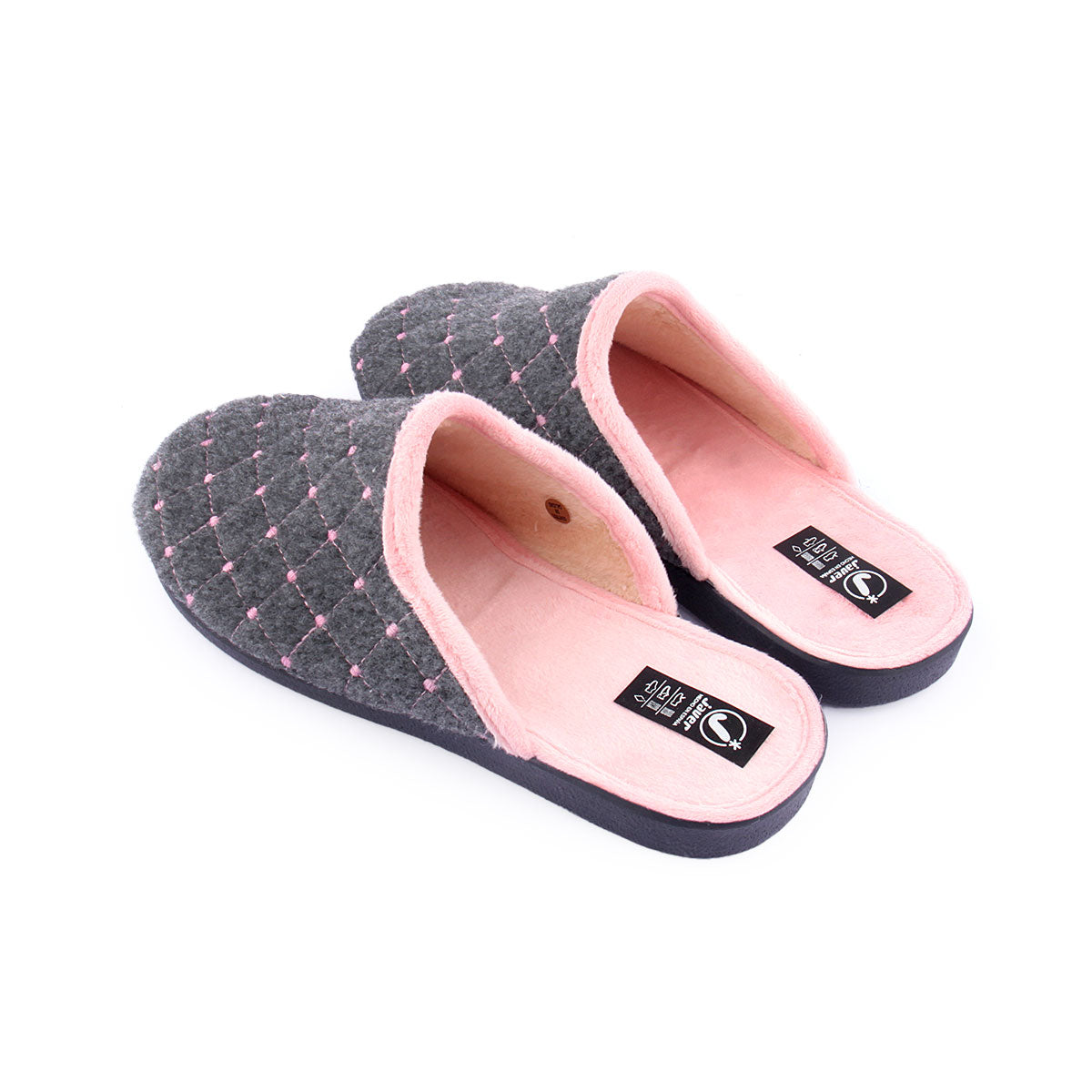Chinelo JAVER