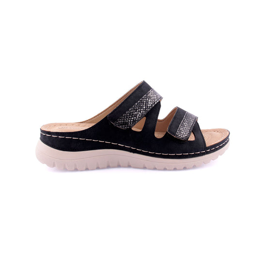 Chinelo LAPIERCE