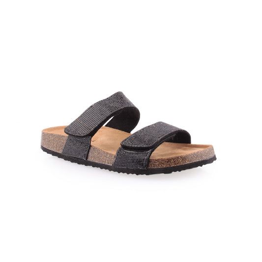 Chinelo LAPIERCE