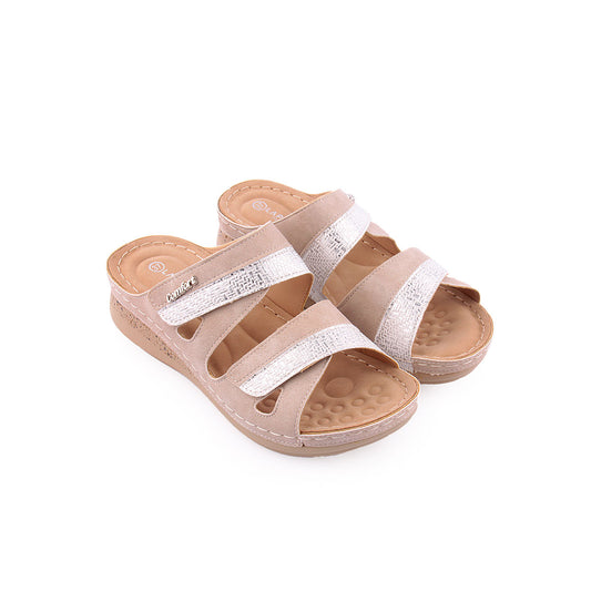 Chinelo LAPIERCE