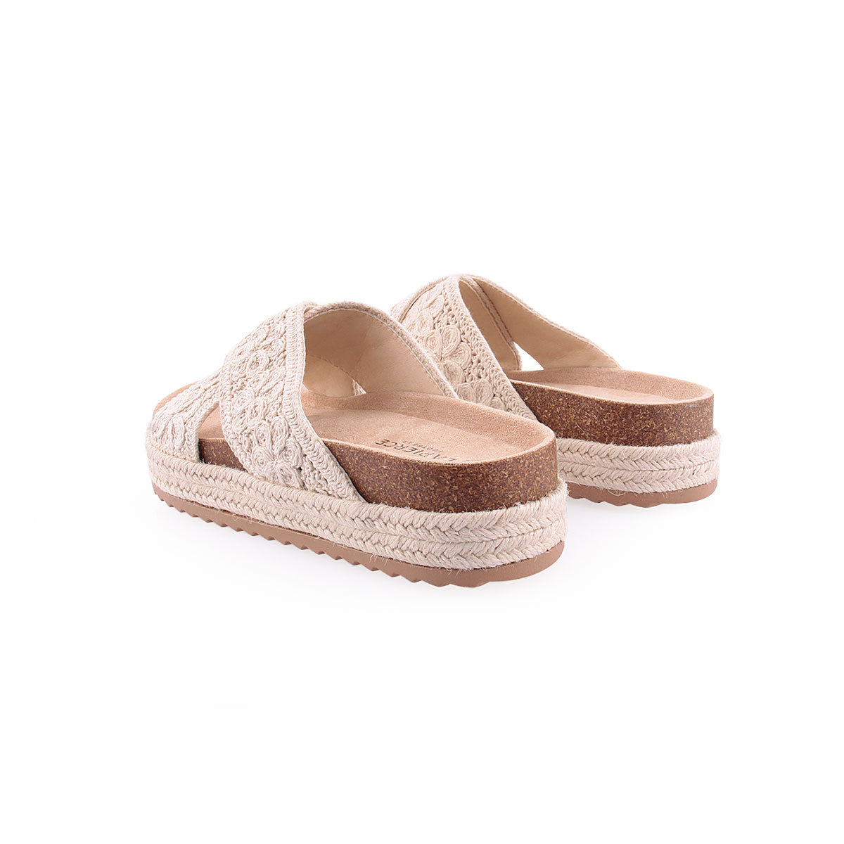 Chinelo LAPIERCE