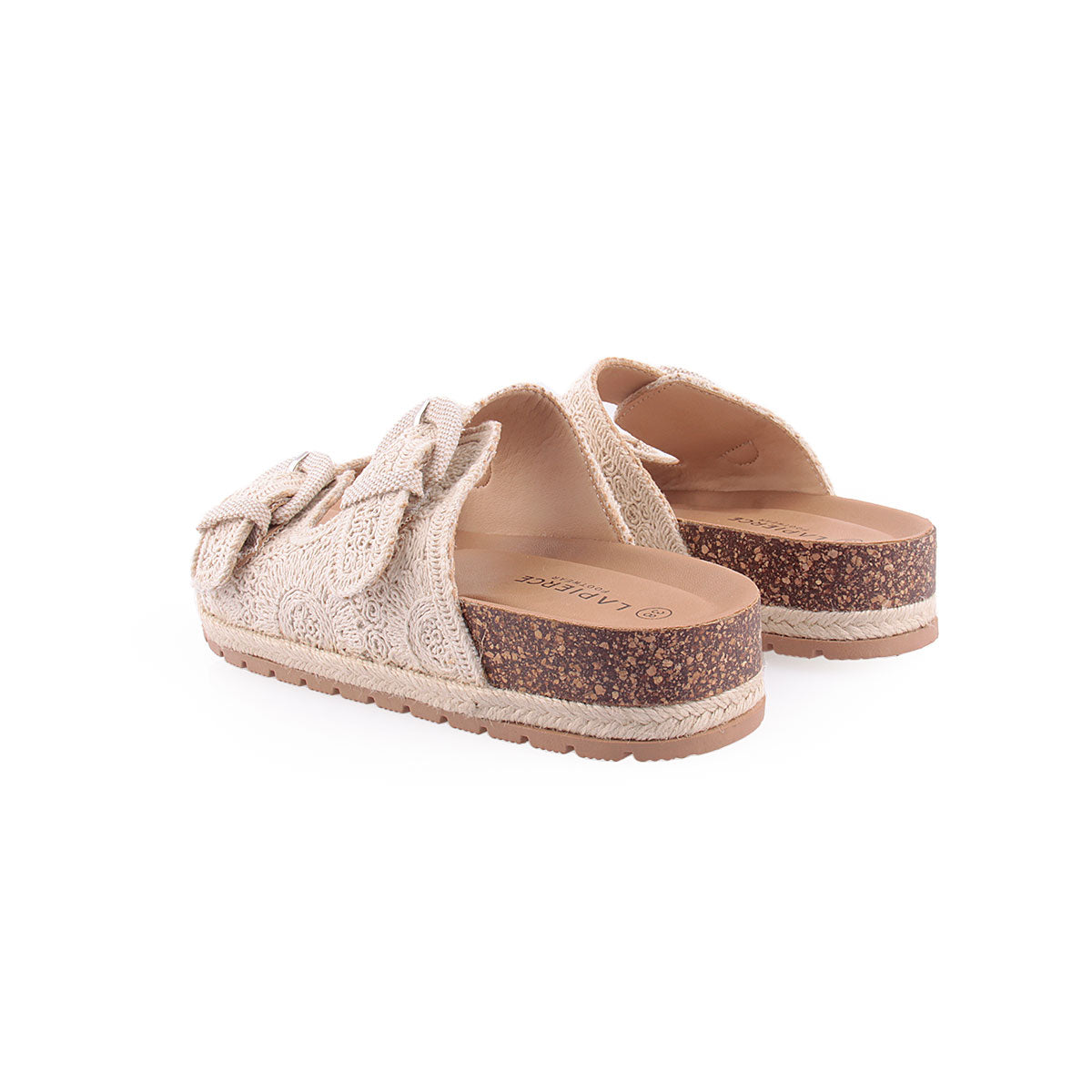 Chinelo LAPIERCE