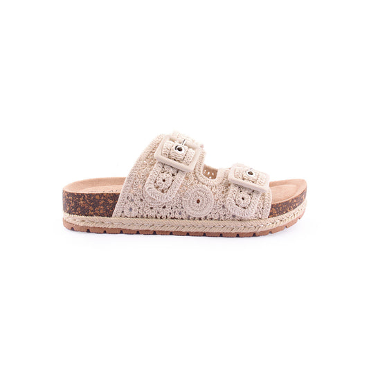 Chinelo LAPIERCE
