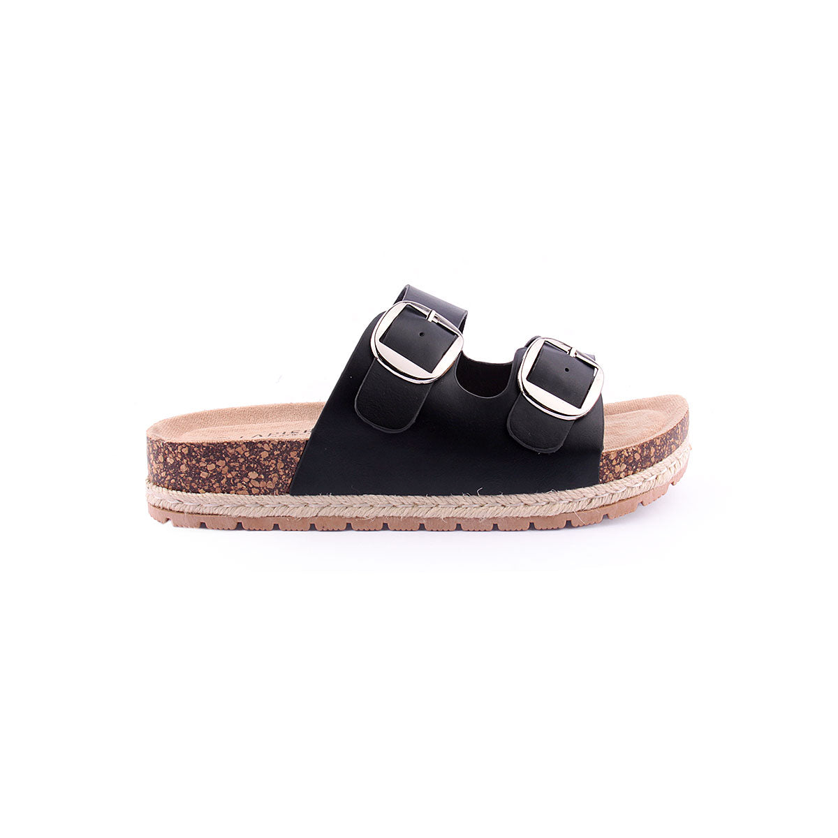 Chinelo LAPIERCE
