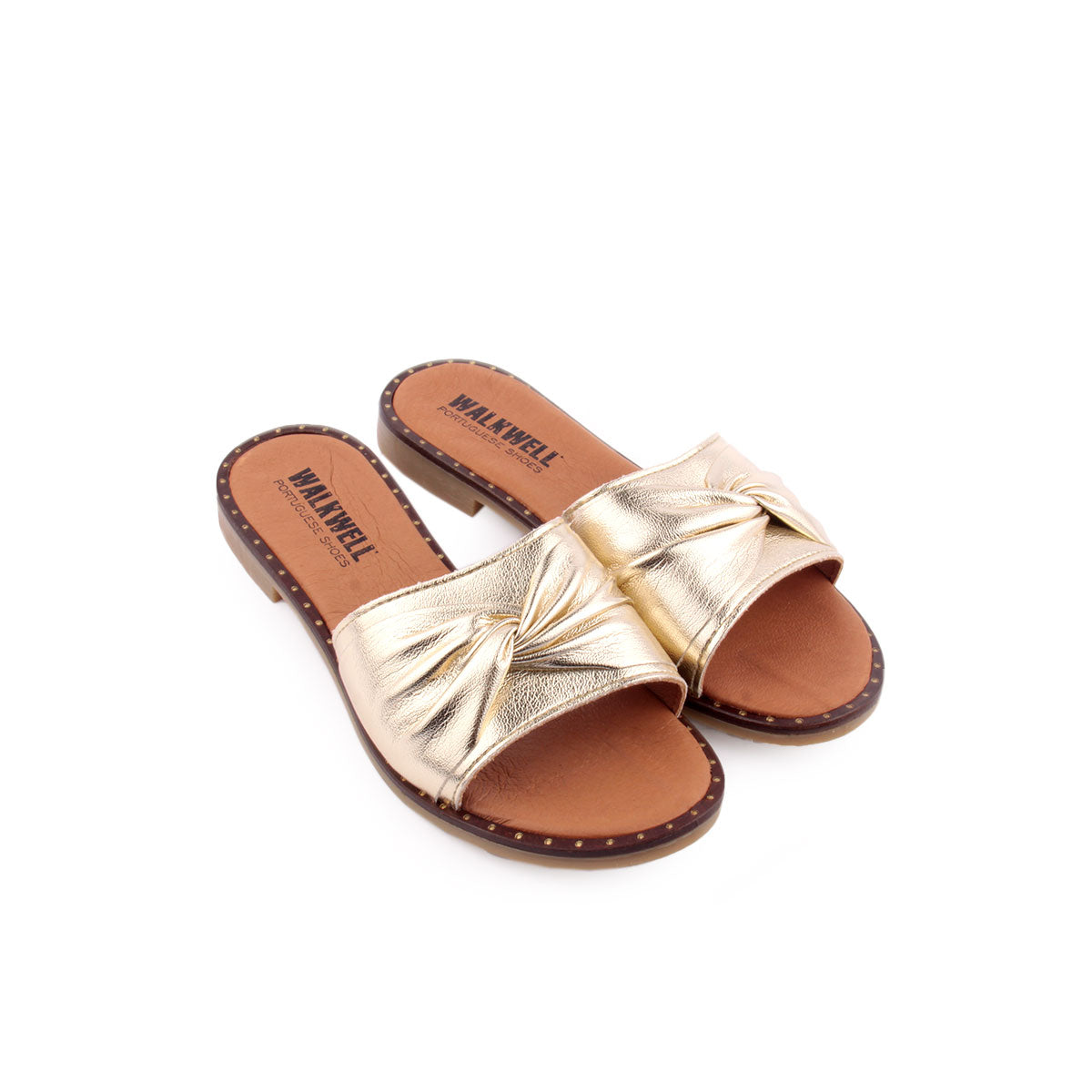 Chinelo WALKWELL