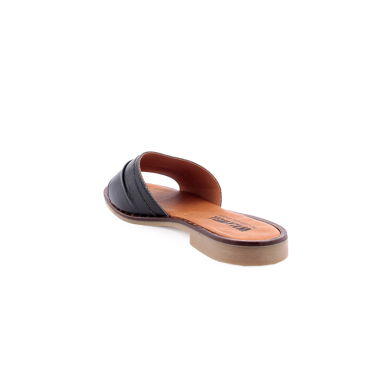 Chinelo WALKWELL