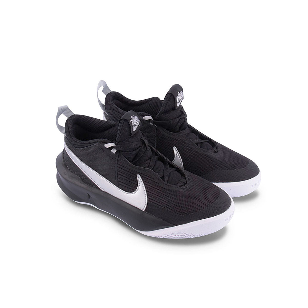 Sapatilha NIKE  Team Hustle D10