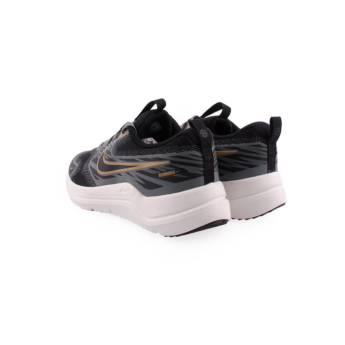Sapatilha Nike Cosmic Runner