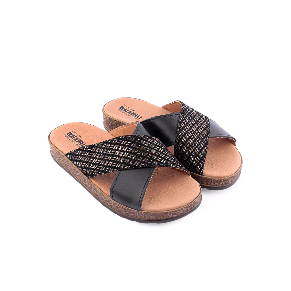 Chinelo WALKWELL