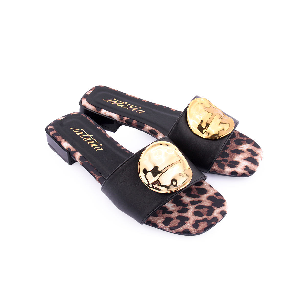 Chinelo ISTERIA