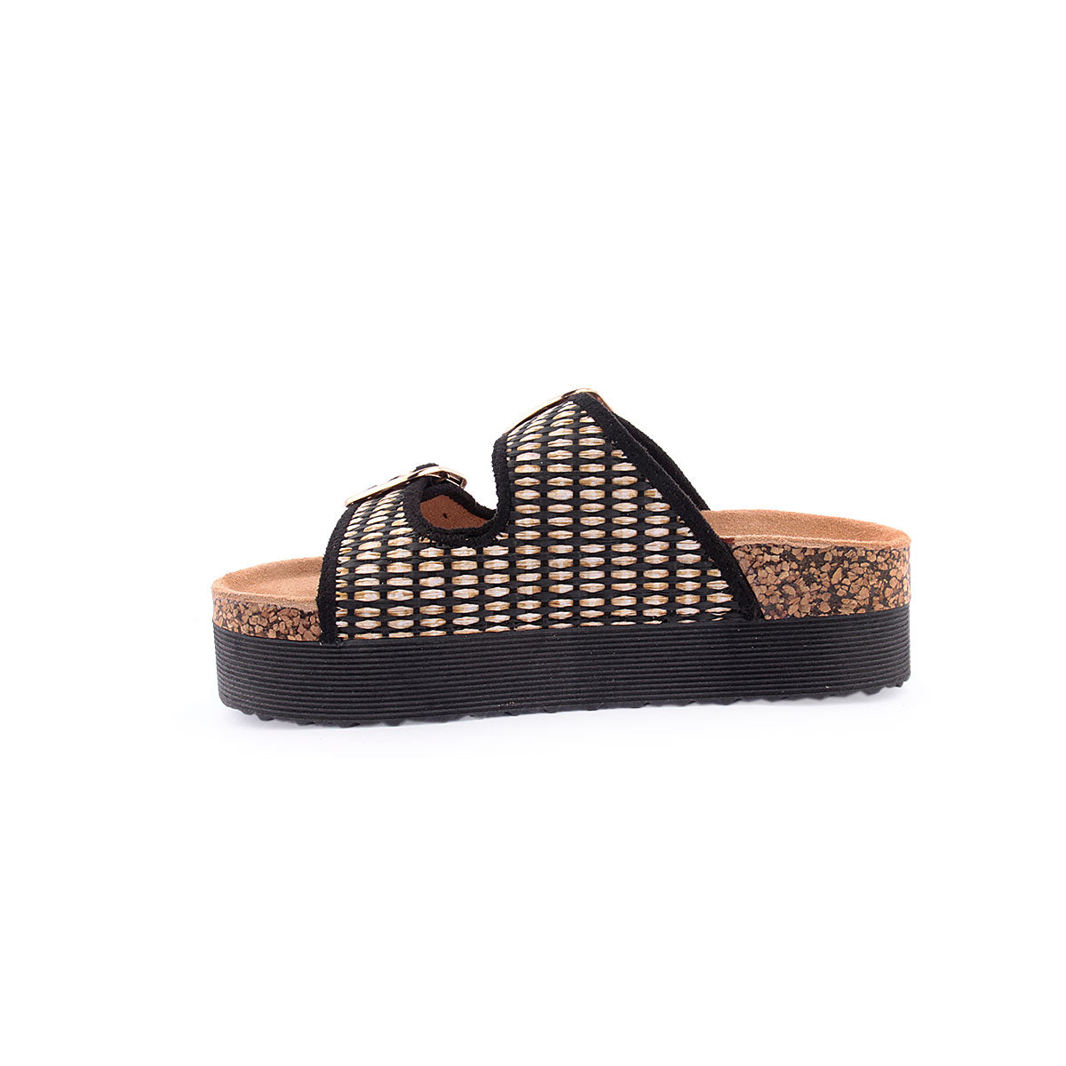 Chinelo ISTERIA