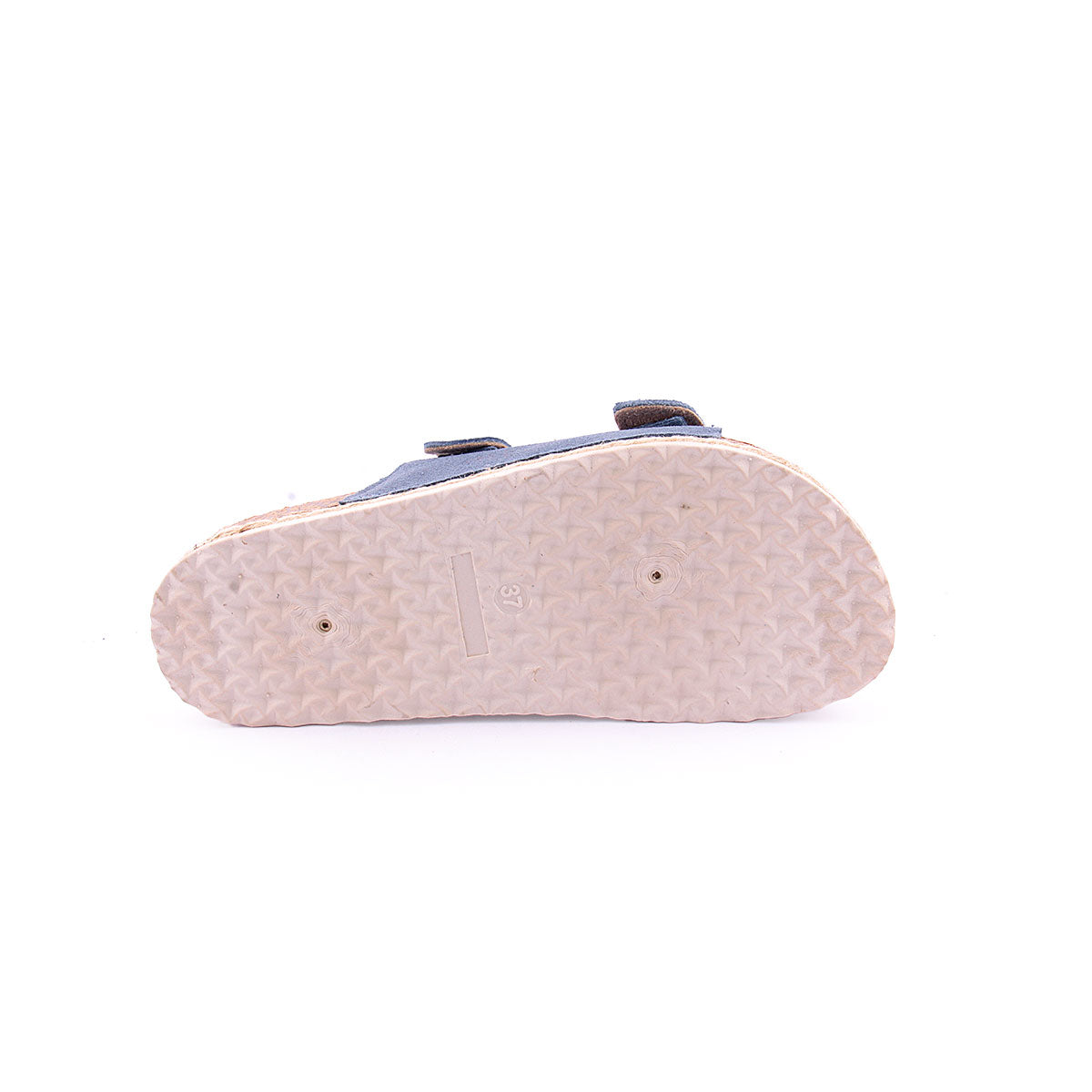 Chinelo ISTERIA