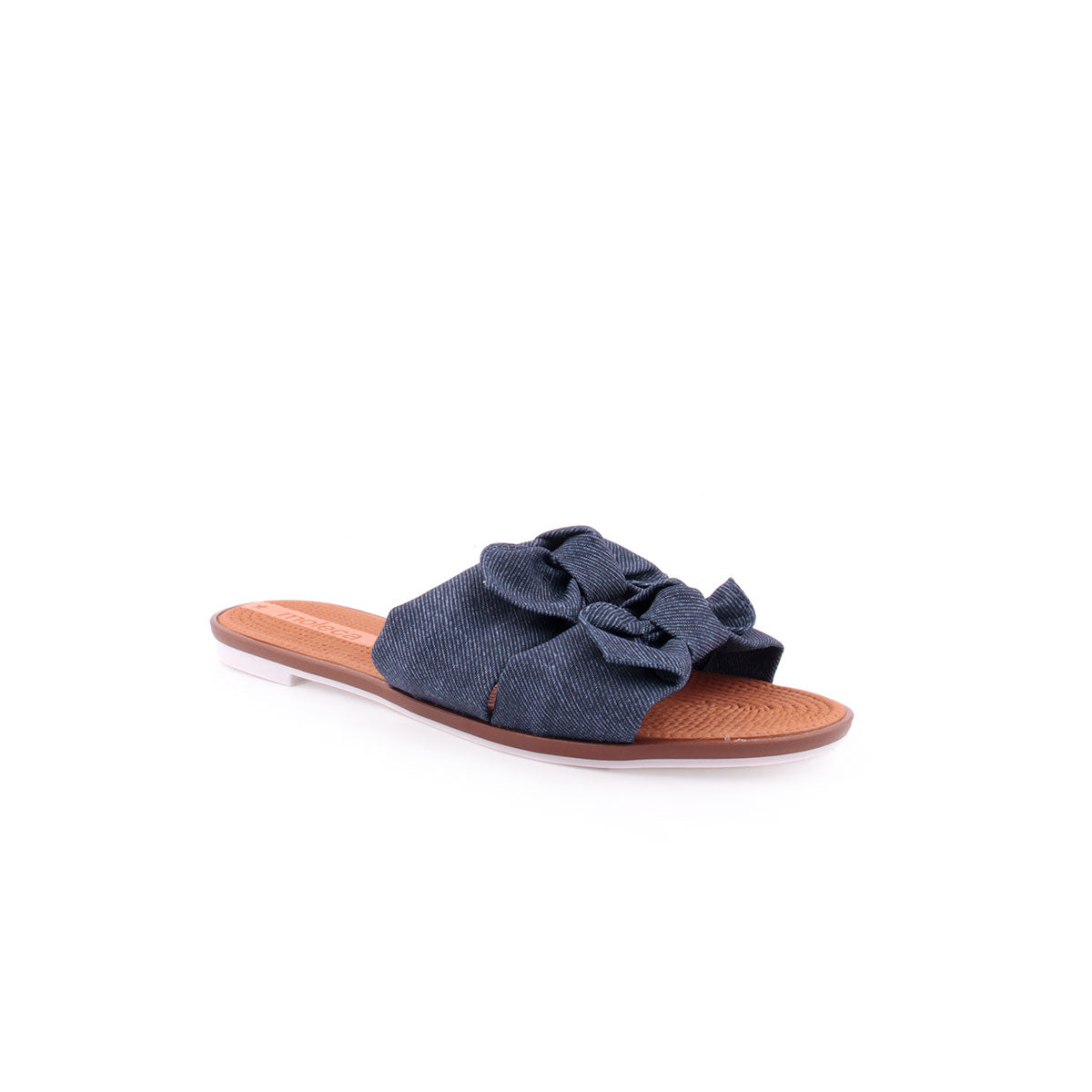 Chinelo MOLECA