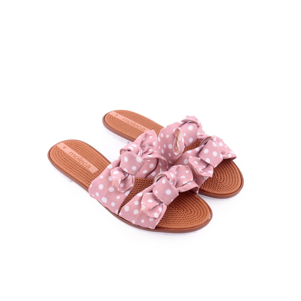 Chinelo MOLECA