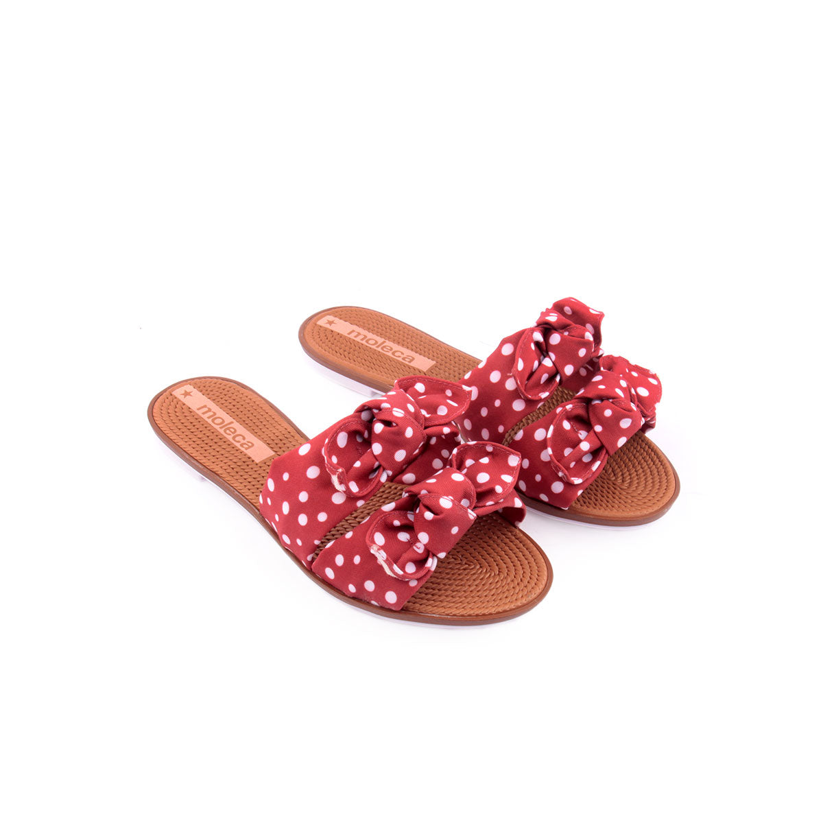 Chinelo MOLECA