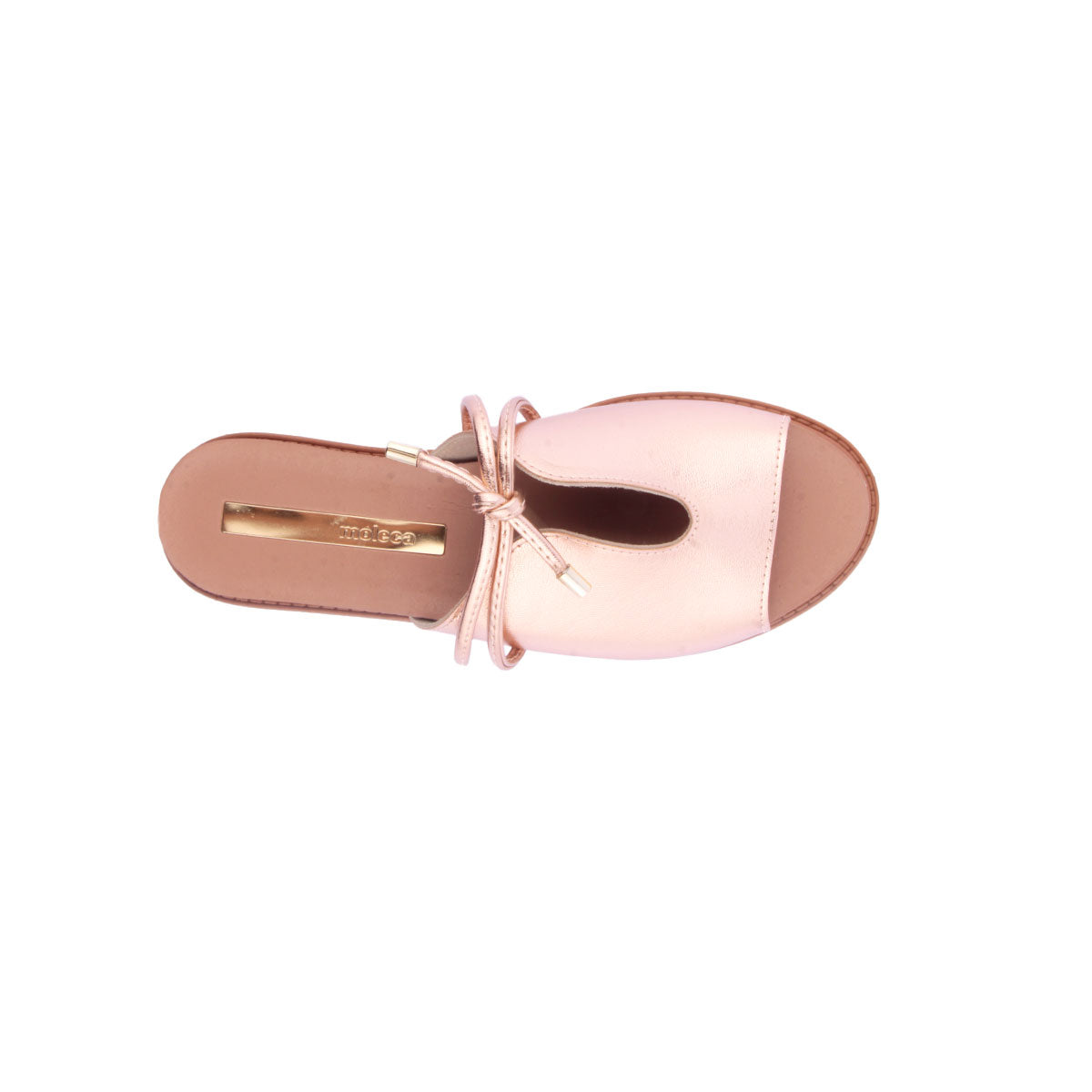 Chinelo MOLECA