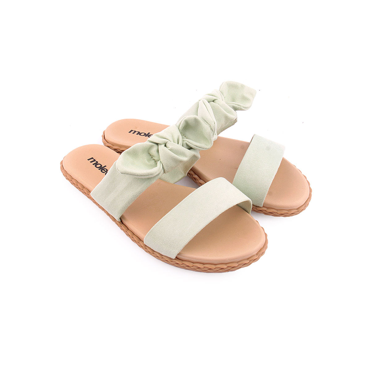 Chinelo MOLECA