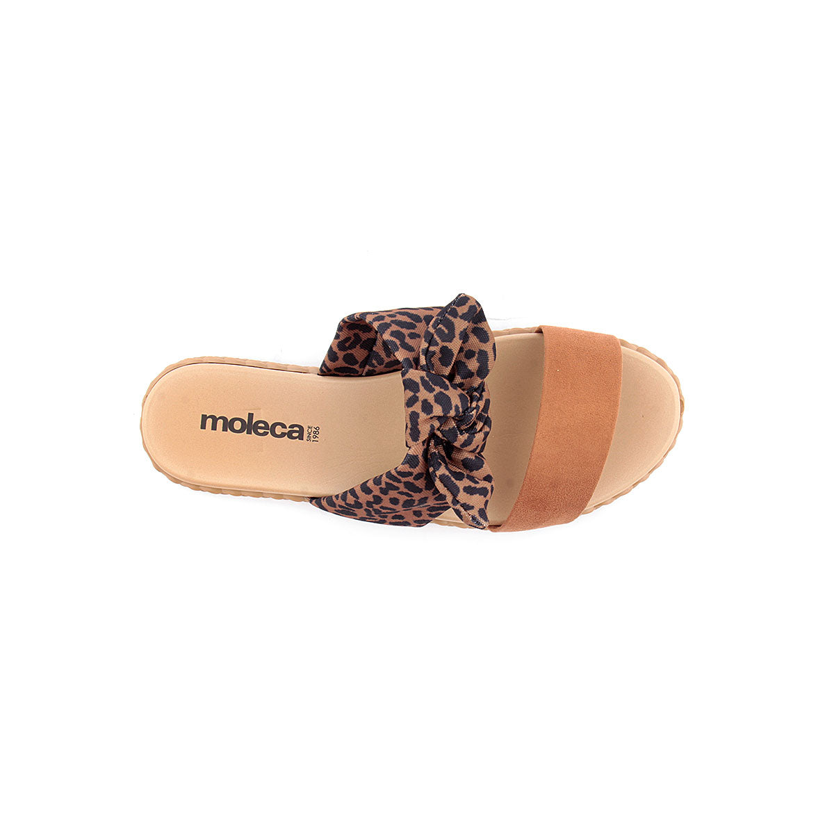 Chinelo MOLECA