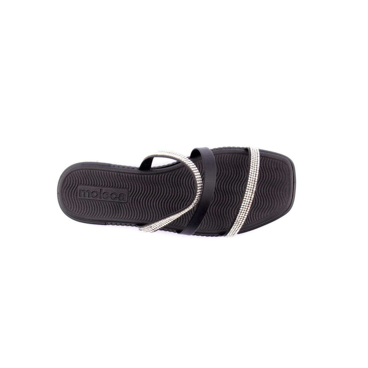 Chinelo MOLECA