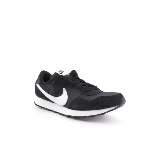 Sapatilha NIKE MD Valiant