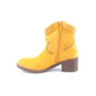 051-VO2001-A-Amarelo3_1-3